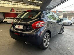 
										PEUGEOT 208 1.6 GRIFFE 16V FLEX 4P AUTOMÁTICO full									