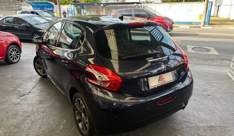 
								PEUGEOT 208 1.6 GRIFFE 16V FLEX 4P AUTOMÁTICO full									