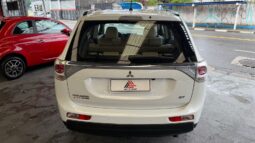 
										MITSUBISHI OUTLANDER 3.0 GT 4X4 V6 24V GASOLINA 4P AUTOMÁTICO full									