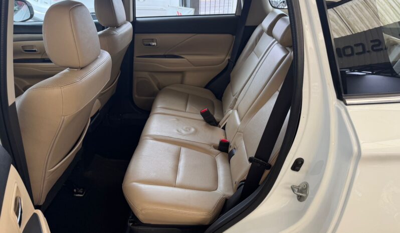 
								MITSUBISHI OUTLANDER 3.0 GT 4X4 V6 24V GASOLINA 4P AUTOMÁTICO full									