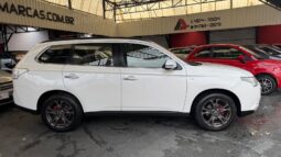 
										MITSUBISHI OUTLANDER 3.0 GT 4X4 V6 24V GASOLINA 4P AUTOMÁTICO full									