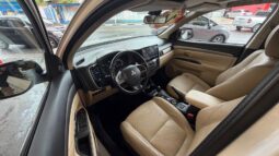 
										MITSUBISHI OUTLANDER 3.0 GT 4X4 V6 24V GASOLINA 4P AUTOMÁTICO full									