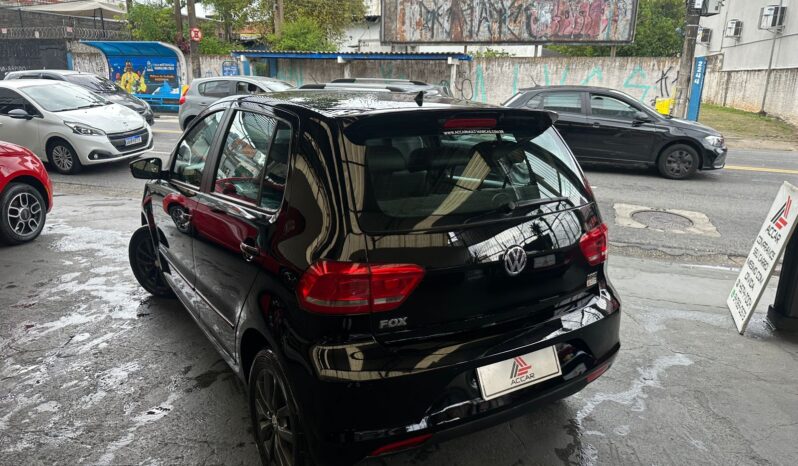 
								VOLKSWAGEN FOX 1.6 MSI COMFORTLINE 8V FLEX 4P MANUAL full									