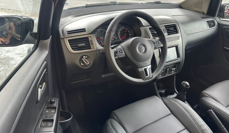
								VOLKSWAGEN FOX 1.6 MSI COMFORTLINE 8V FLEX 4P MANUAL full									