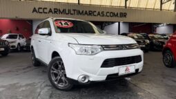 MITSUBISHI OUTLANDER 3.0 GT 4X4 V6 24V GASOLINA 4P AUTOMÁTICO