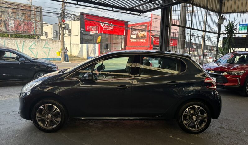 
								PEUGEOT 208 1.6 GRIFFE 16V FLEX 4P AUTOMÁTICO full									