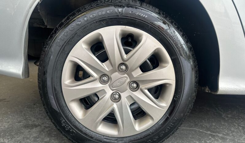 
								FORD KA 1.5 TI-VCT FLEX SE MANUAL full									