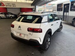 
										CITROËN C4 CACTUS 1.6 VTI 120 FLEX FEEL EAT6 full									