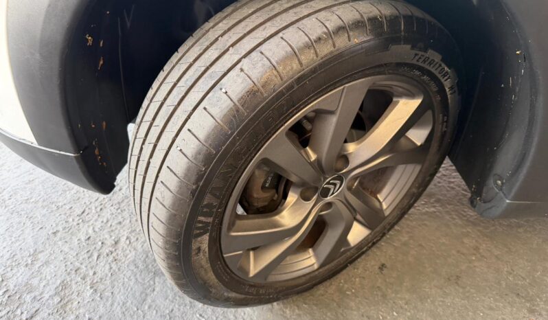 
								CITROËN C4 CACTUS 1.6 VTI 120 FLEX FEEL EAT6 full									